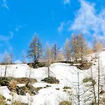Apartment In Cervinia With Ski Access Breuil-Cervinia