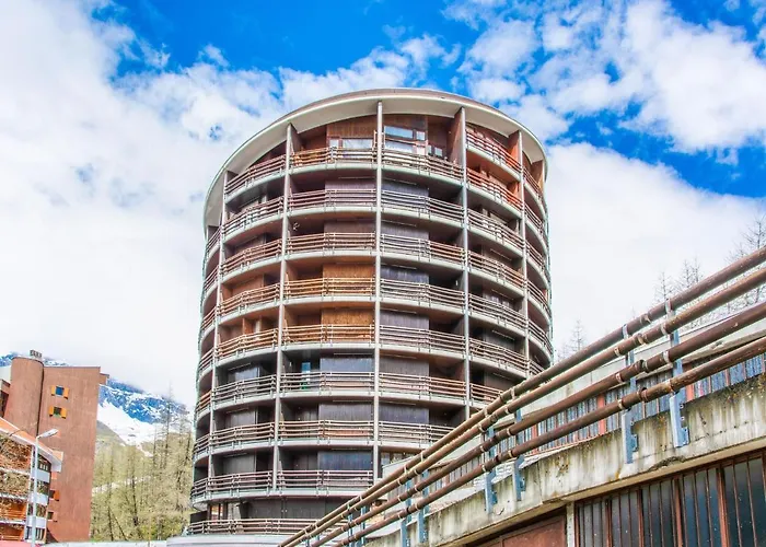 Apartment In Cervinia With Ski Access Брей-Червиния